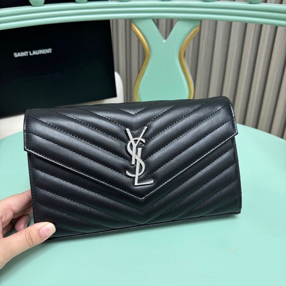 ✨✨Saint Laurent YSL Cassandre Envelope WOC Wallet on Chain Leather Bag Purse - Picture 1 of 9